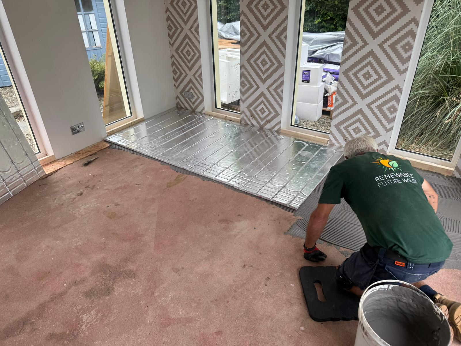 Low-profile underfloor heating retrofit suitable for renovations and stone cottages